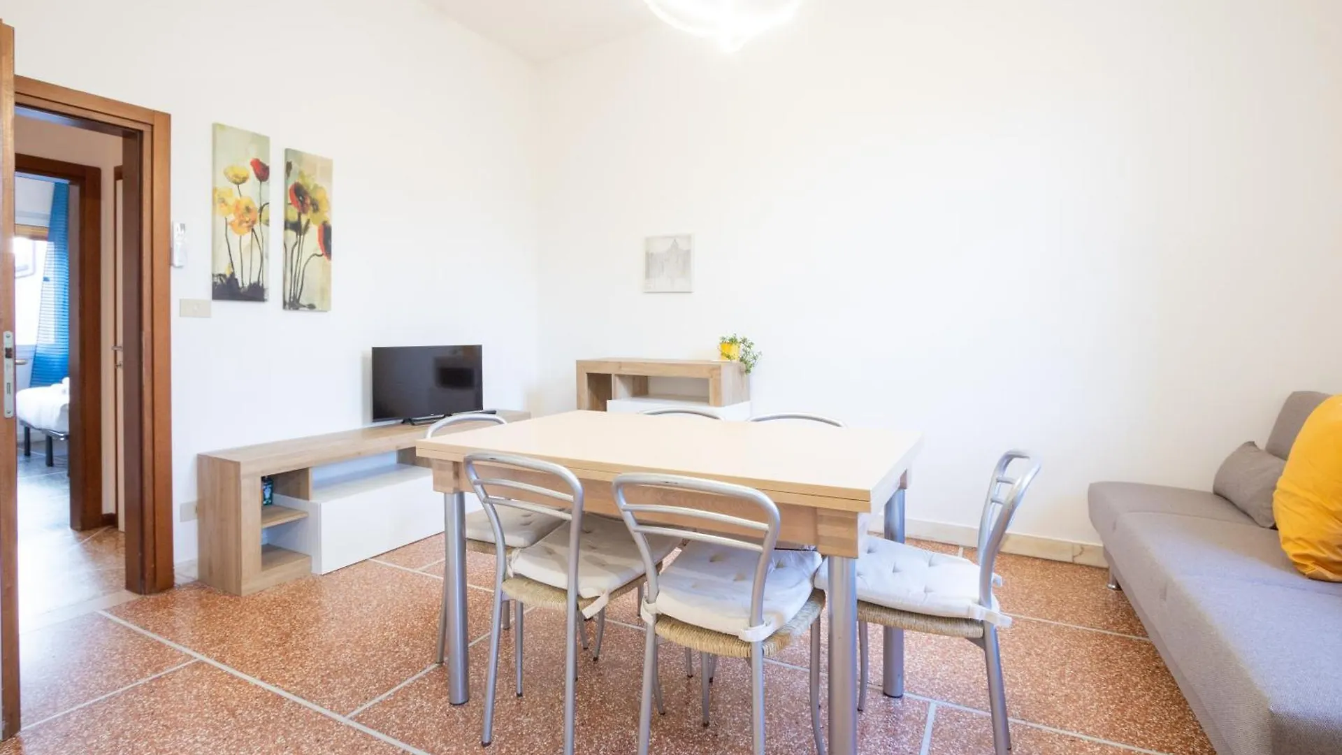 Realkasa Vicolo Otto Colonne Apartment Bologna