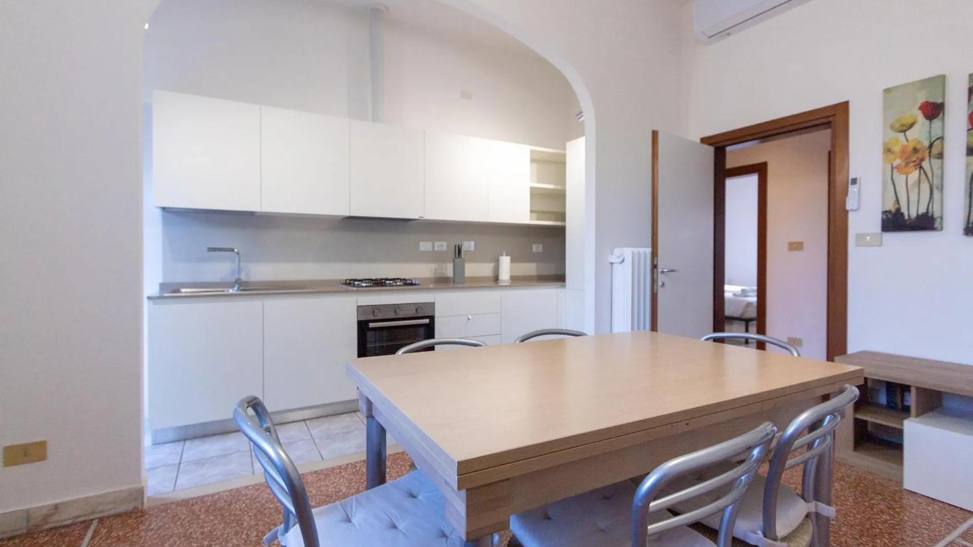 Realkasa Vicolo Otto Colonne Apartment Bologna